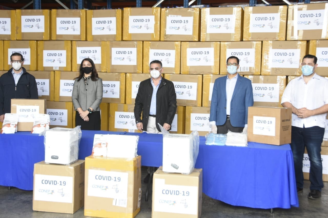 Tercera entrega de donaciones al Gobierno por parte del Conep