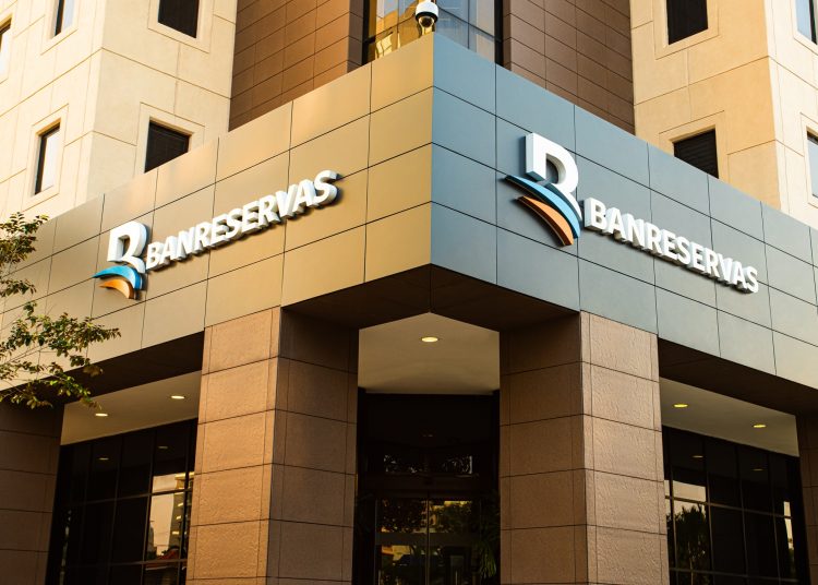 La FED aprueba a Banreservas