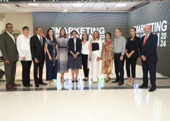 En ExpoMarketing PUCMM, los estudiantes acompañados de sus profesores planifican, organizan y estructuran la feria y el congreso. - Fuente externa.