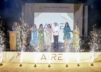 Corte de cinta inauguracion AIRE en Playa Nueva Romana.