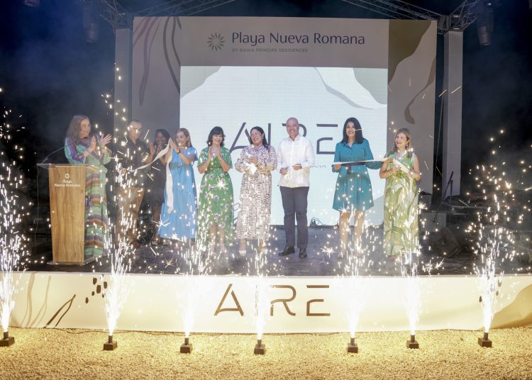 Corte de cinta inauguracion AIRE en Playa Nueva Romana.