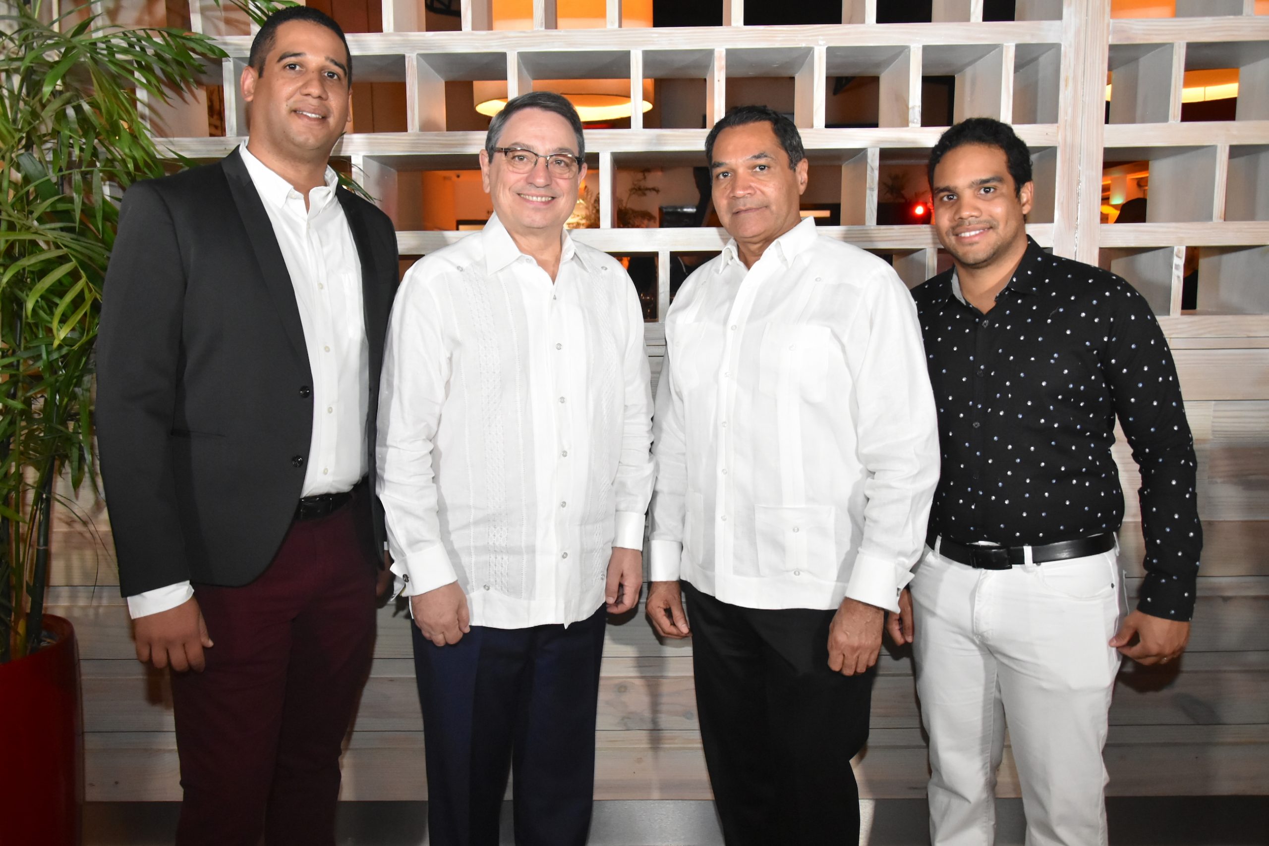 1 principal carlos jiménez, carlos del pino, ramón rosario y oscar rosario.jpg