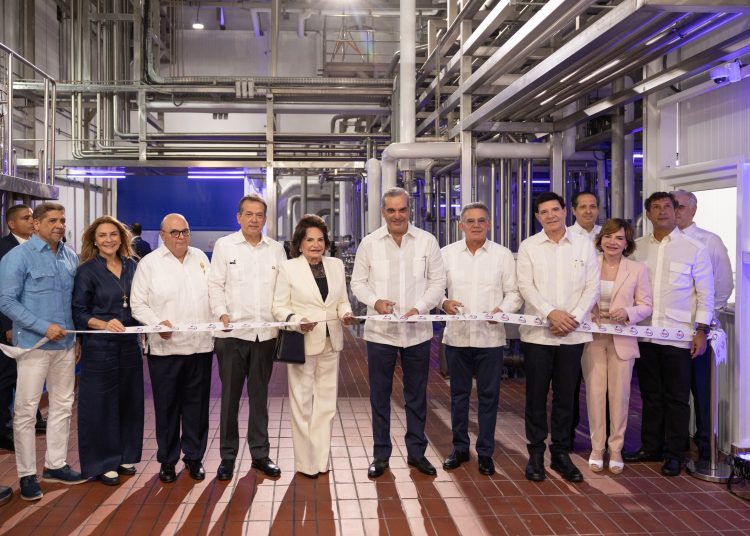 Destaca inyección de capital en la adquisición de "tecnología de punta" para optimizar los procesos de producción y la implementación de un sistema logístico de vanguardia.