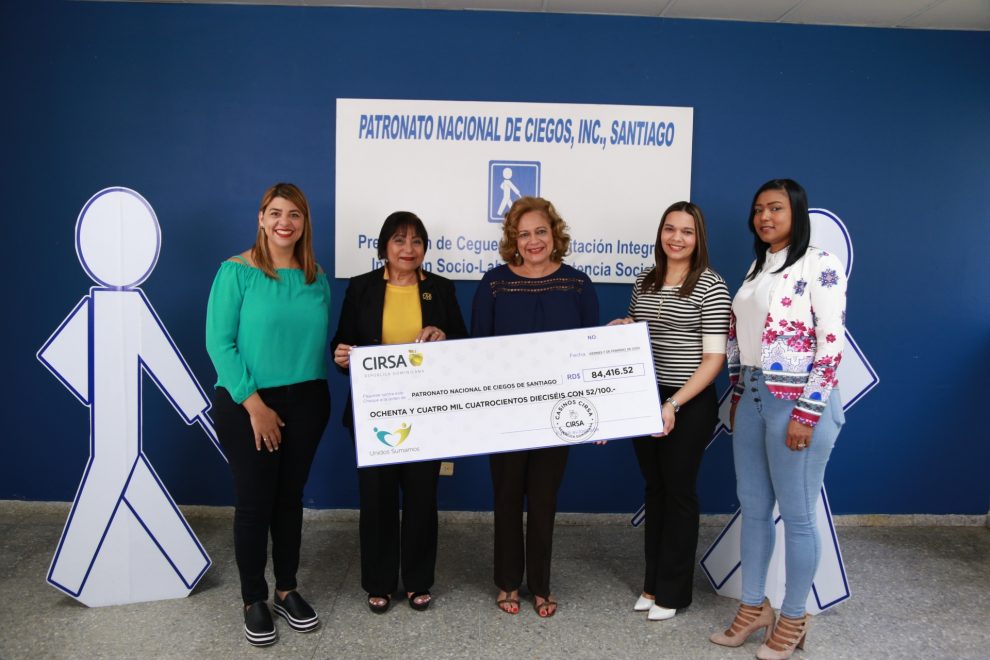 1 wendelyn issa, maría palacios, sofía castillo, raysa astacio y selenia báez (1)