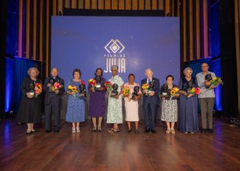 El galardón rinde homenaje a la dominicana Julia Tavares de Álvarez, exembajadora ante las Naciones Unidas.