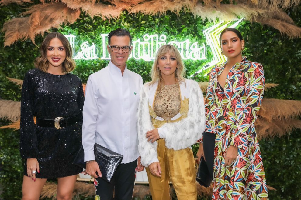 1. gabriela desangles, sócrates mackinney, deborah karter y dawilda gónzalez