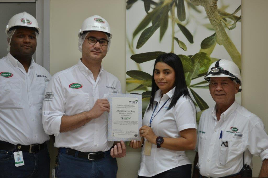 1. multigestiones ayax, s.a. recibió la certificación wells plastics limited