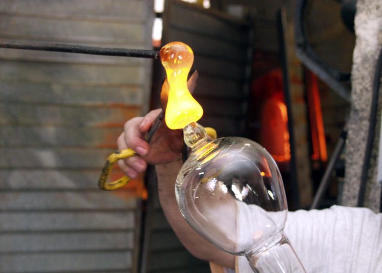 El informe sobre el perfil económico de este subsector, elaborado por el MICM, señala que el 71.0% de estas fábricas formales se encuentra en la zona metropolitana. - Fuente externa.