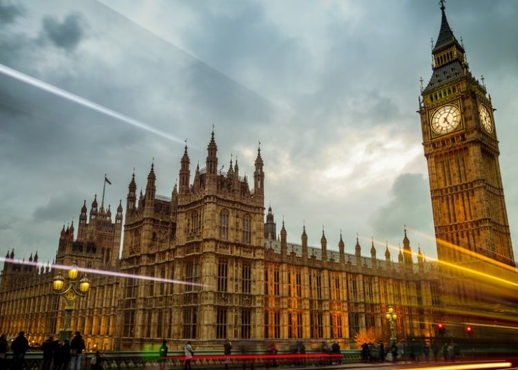 os técnicos del FMI pronostican que el crecimiento se desacelerará a 0.4% en 2023, frenado por las políticas monetarias y fiscales más estrictas necesarias para frenar la inflación. - Fuente externa.