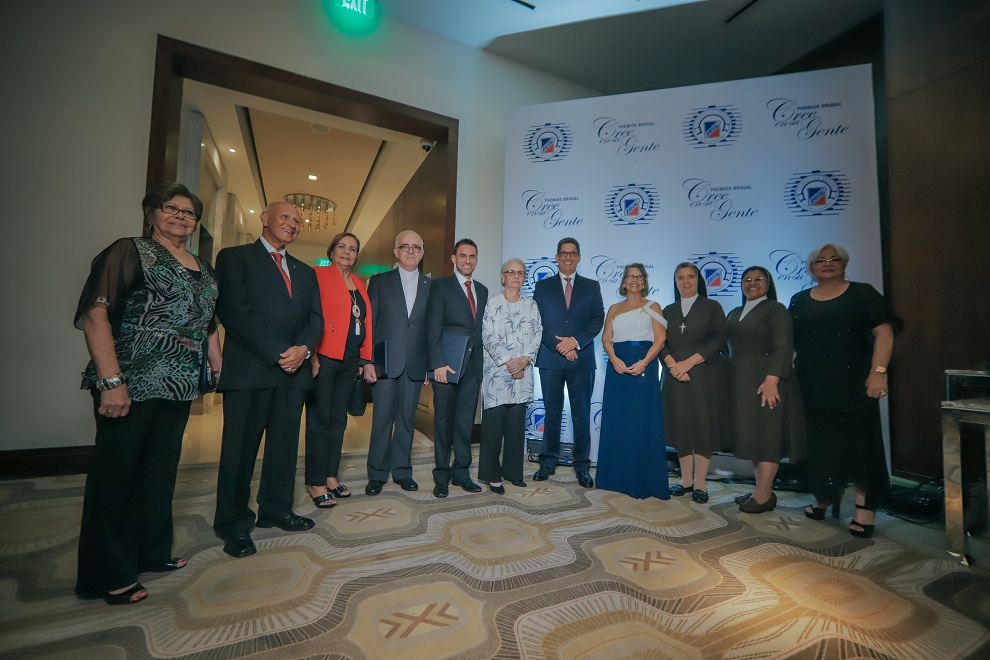 16. todos los ganadores premios brugal cree en su gente 2017