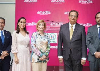 Giancarlo Sanguinetti Durand, Ana Julissa Cerda, Patricia González Pittaluga, Miguel Fiallo Calderón y Alberto Bergés González. - Fuente externa.