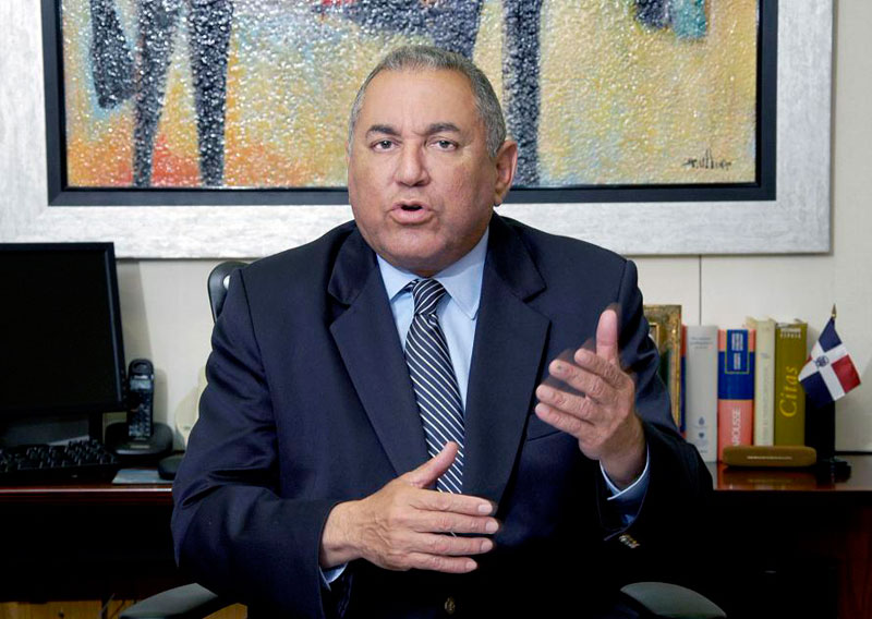 Vicente Bengoa, gobernador del Banco de Reservas.