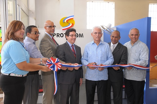 La Superintendencia de Electricidad abrió recientemente una oficiona de Protecom en Las Terrenas para monitorear el servicio energético.