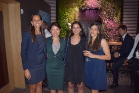 3 laura medina,rebeca mosquera, anna toubiana y eleonore caroit. (1)