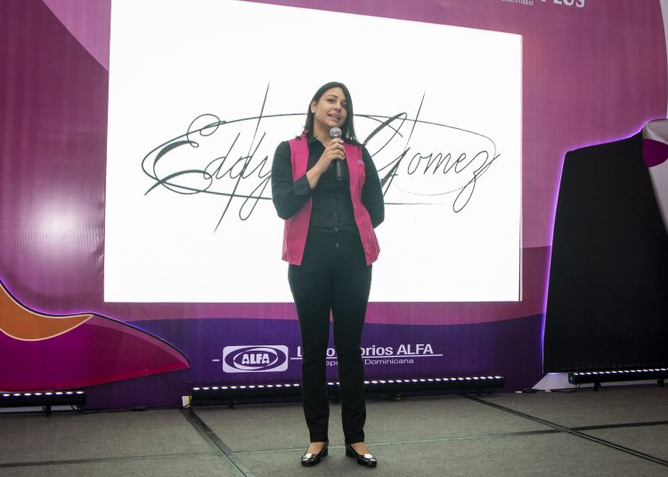 Marlenys Hadad, gerente  de la División Ginecología  de Laboratorio Alfa.