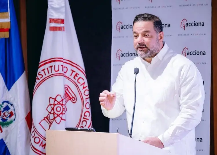 Ministro de Medio Ambiente y Recursos Naturales, Paíno Henríquez.- Fuente externa.