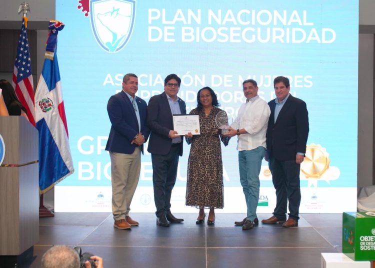 Entre 2023 y 2025, las granjas vinculadas al PNB registraron mejoras sustanciales en la implementación de medidas de bioseguridad.