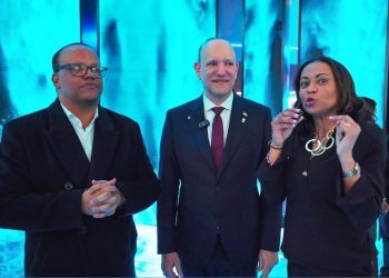 Ulises Rodríguez dice que estudia experiencias de gestión urbana en Madrid, Zaragoza y Barcelona.