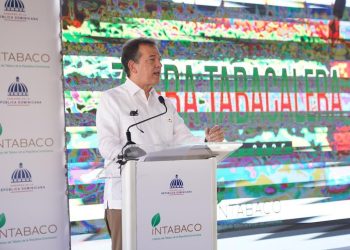 Víctor "Ito" Bisonó, ministro de Industria y Comercio. - Fuente externa.