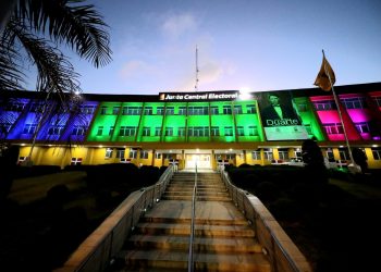 Well Sepúlveda, director del Voto Dominicano en el Exterior, informa JCE está próxima a cerrar cronograma de recepción de propuestas para aspirantes a miembros de las Oclee en Europa.