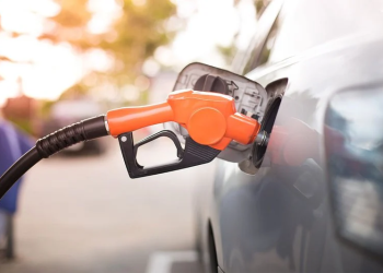 Expendio de gasolina. - Fuente externa.
