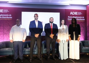 El ejecutivo de AES Dominicana, Daniel Martich, explicó el impacto de la generación distribuida en la operación del sistema eléctrico.