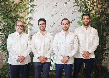 Francisco Estevez, Alger Santos, Jordan Estevez y Luis Eduardo Francis.