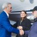 A su llegada, el mandatario fue recibido por la embajadora dominicana en los Estados Unidos, María Isabel Castillo y el empresario Samuel Conde.