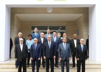 Así se expresó el mandatario durante el segundo encuentro con los expresidentes Hipólito Mejía, Danilo Medina y Leonel Fernández, junto al Consejo Económico y Social (CES), representado por Rafael Toribio.