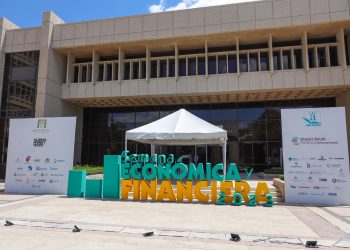 La Asociación Cibao dotará a los participantes de un ejemplar físico de sus cuadernillos de educación financiera. - Fuente externa.
