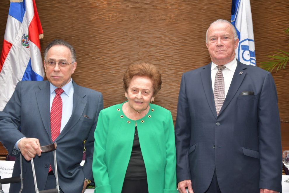 adr celso marranzini, mary pérez marranzini y arturo pérez