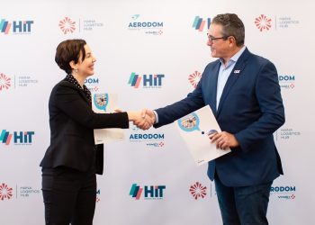 Mónika Infante y Erik Alma.