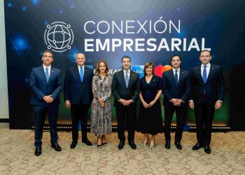 Francisco Ramírez, Luis E. Espínola, Mayra Vivacqua, Christopher Paniagua, Austria Gómez, Robinson Bou y Eugene Rault Grullón.