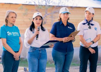 Clara Reid, Mariel Bera, Cesarina Fabián y Patricia Rodríguez.