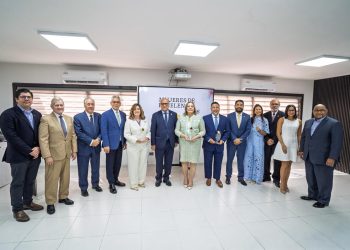 Durante el acto de reconocimiento “Mujeres de Excelencia 2026” de la Aneih, líderes gremiales señalaron que el alza en los precios del crudo podría generar mayores presiones inflacionarias, afectando tanto al sector productivo como a los consumidores.