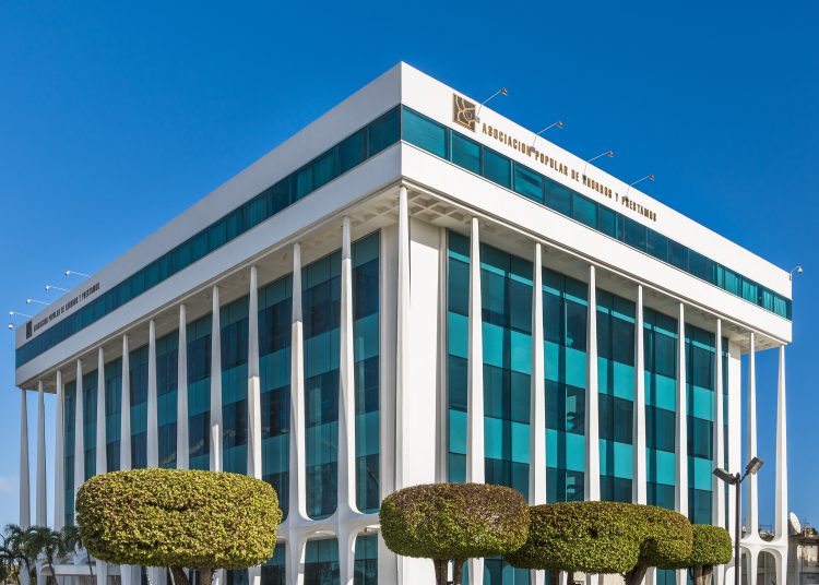 La Asociación Popular de Ahorros y Préstamos es la cuarta entidad financiera más grande de República Dominicana. | Fuente externa.