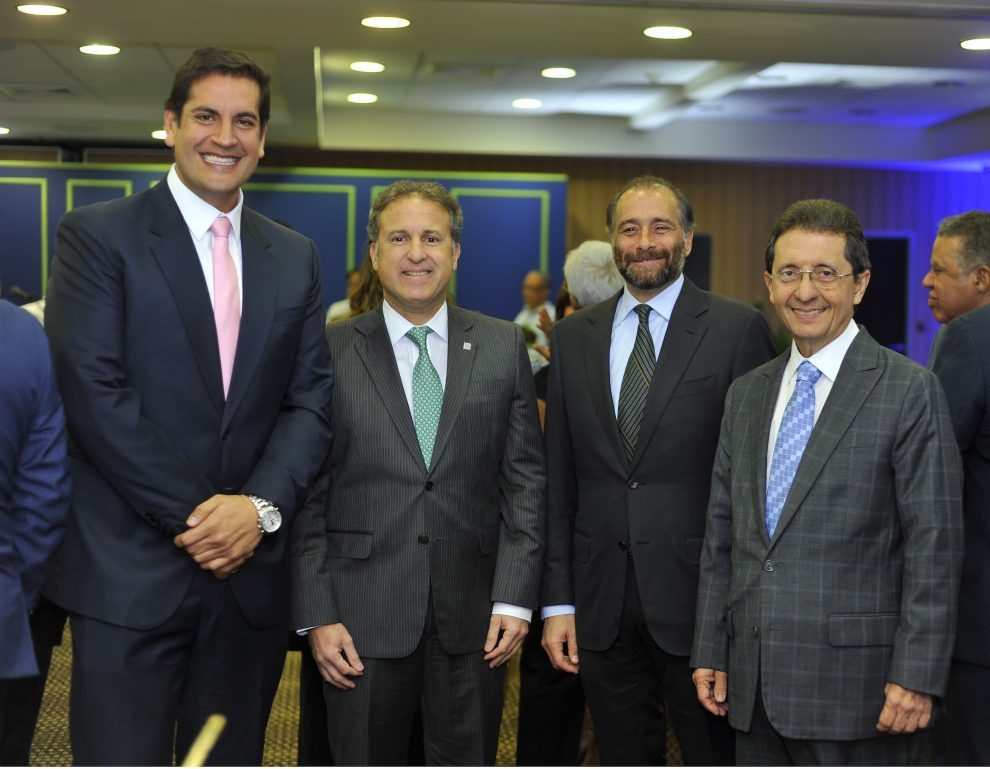 apap john llanos, gustavo ariza, lawrence hazoury y ramón núñez ramírez