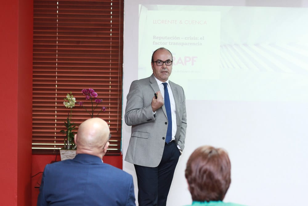 arapf iban campo, director de llorente & cuenca