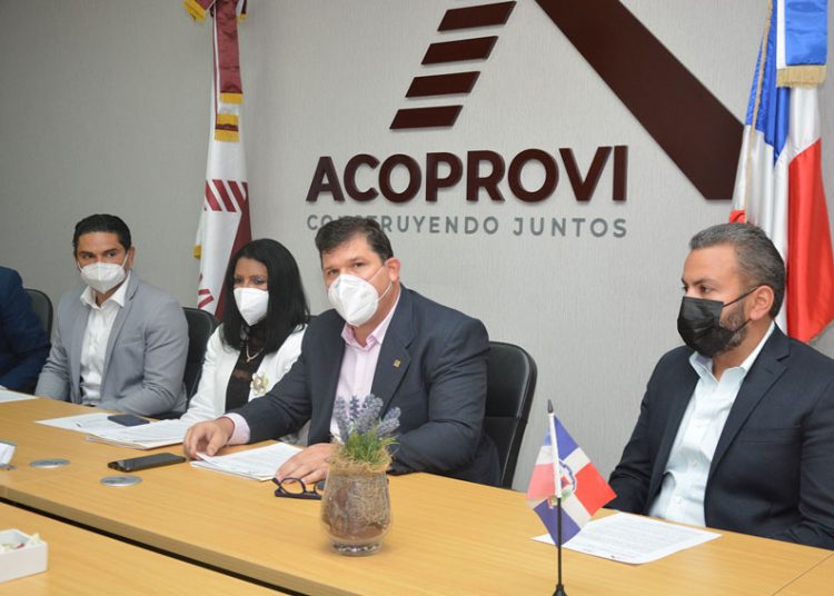 Rp. Para alzar la voz en contra de los aumentos del cemento. / Lésthar Álvarez