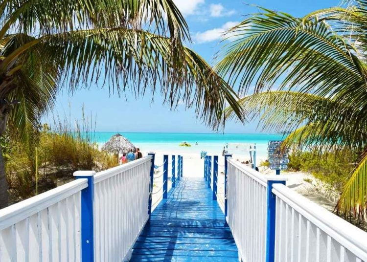 Adeti turismo inmobiliario