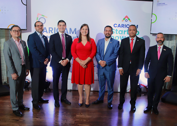 Miembros de Adofintech.