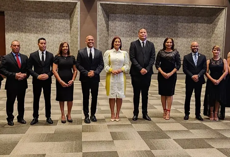 A la juramentacion  asistió una representación del liderazgo turístico del país. | Fuente externa.