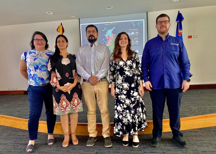 Adriana Montes, Nancy Vasquez, Santiago de Los Rios , Viviana Uribe, Felipe Gutiérrez. | Fuente externa.