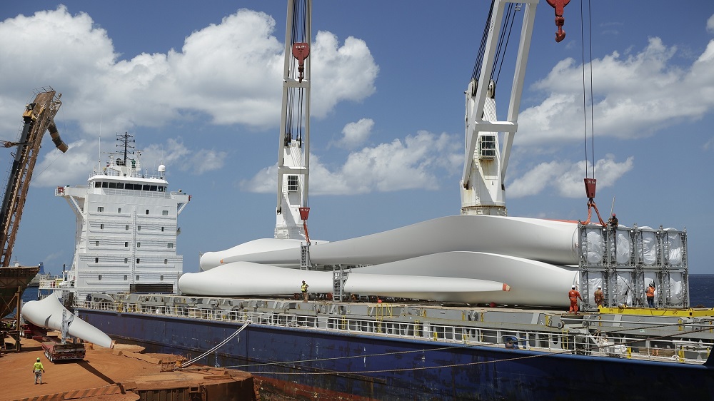 Con los Parques Eólicos Los Cocos y Larimar EGE Haina habrá invertido US$305 millones en energía eólica en cinco años.