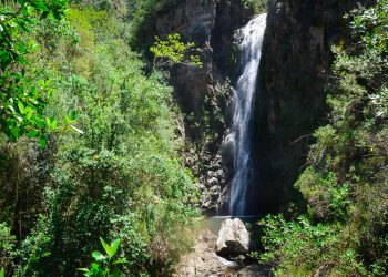 El salto de Agua Blanca es uno de los atractivos turísticos de la zona más visitado, necesita inversión y promoción. | Luis Ariel Gómez Pérez