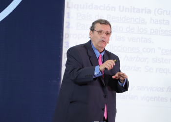 El asesor fiscal, Alberto Barreix.