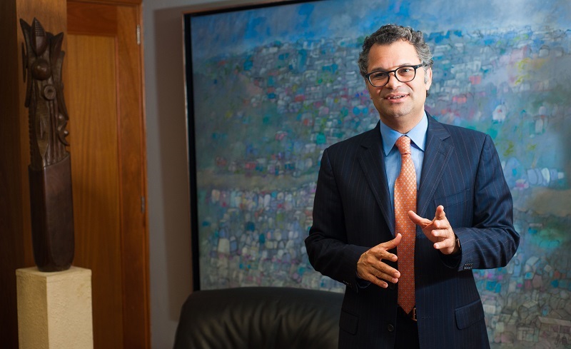 alberto cruz, presidente de excel group.