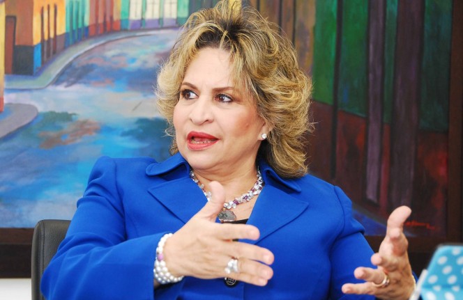 alexandra izquierdo, directora nacional one