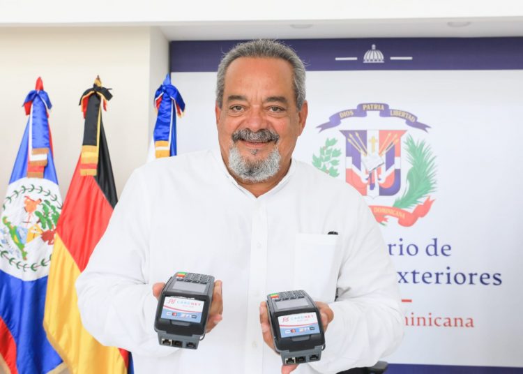 Alfonso Rodríguez, cónsul general en Los Ángeles
