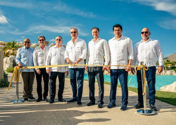 Alfredo Pacheco, Andrés Piñeiro, Fernando Hazoury, Luis Abinader, Carlos Cobiella, David Collado y José Yude Michelen